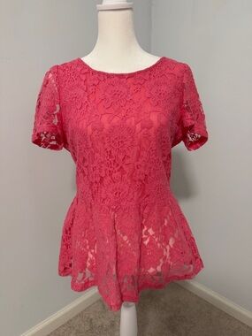 WD.NY Coral Pink Lace Peplum Short-Sleeve Top SZM